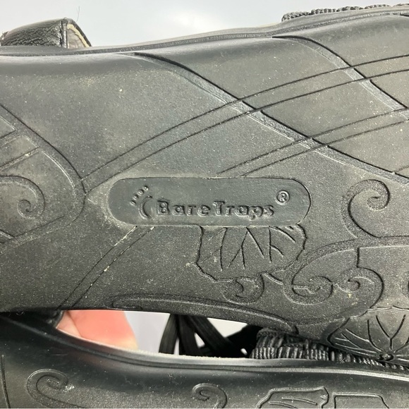 Bare Traps Juliette black faux leather sandals size 8.5 - Picture 6 of 7